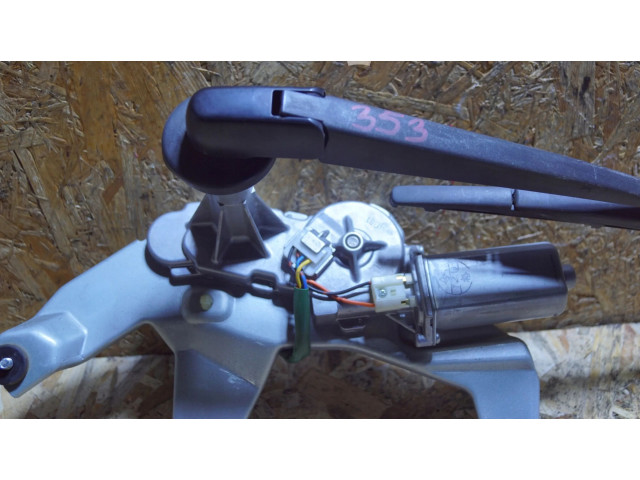 Моторчик заднего дворника 34961581    Suzuki Liana