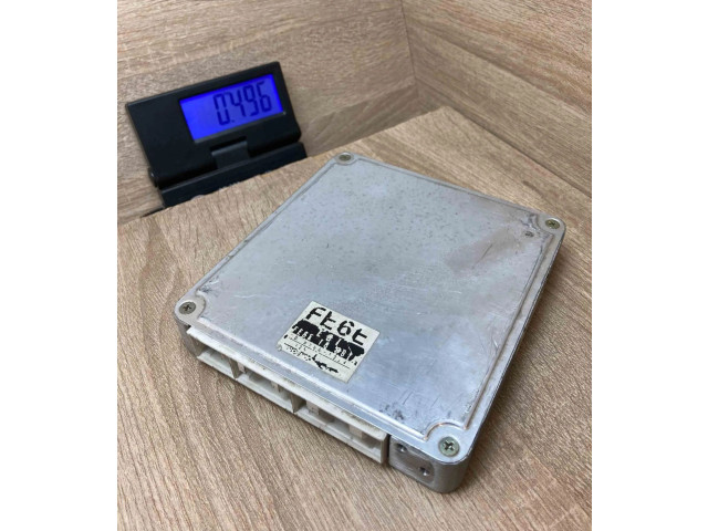 Блок управления двигателем Блок управления FE6E18881E Mazda 626