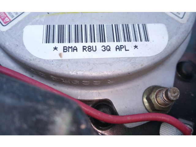 Подушка безопасности водителя Mitsubishi Montero