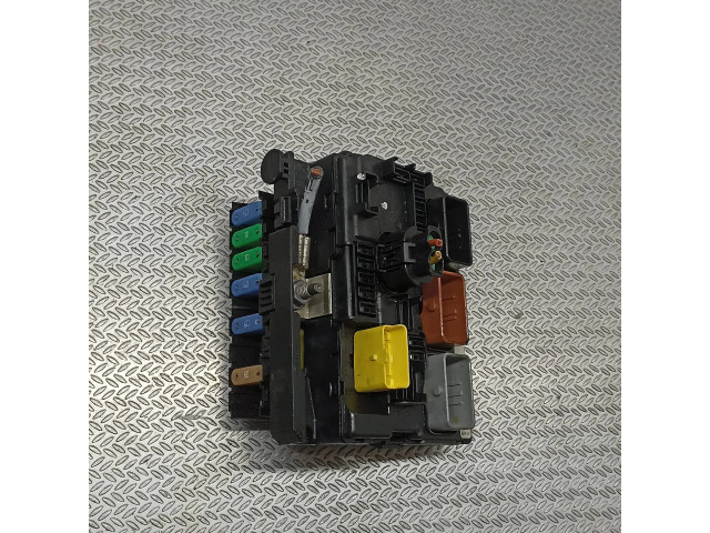 Pojistková skříňka Řídící jednotka BSM 9664997780 Peugeot 207 2009