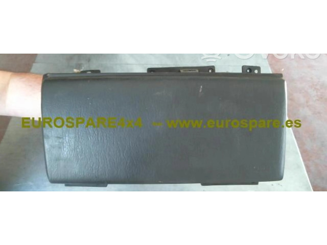 Подушка безопасности пассажира    Jeep Cherokee