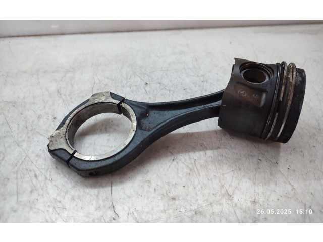  Поршень с шатуном OM642   Jeep Grand Cherokee (WK)  