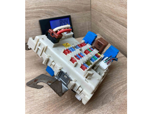 Блок предохранителей 24350BU210, 0212031 Nissan Almera N16