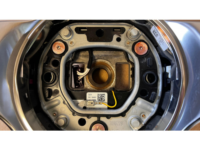 Volant Mercedes-Benz GLC AMG 2020 A0004609901