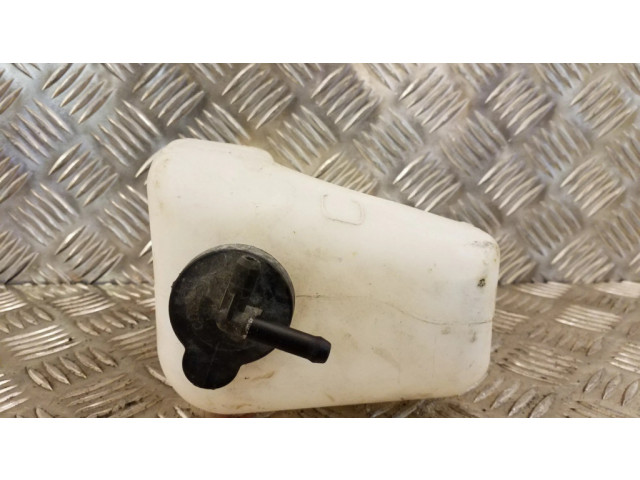 Расширительный бачок охлаждающей жидкости    