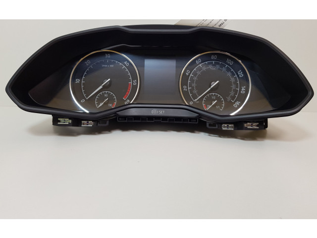 Панель приборов 3V0920941   Skoda Superb B8 (3V)       