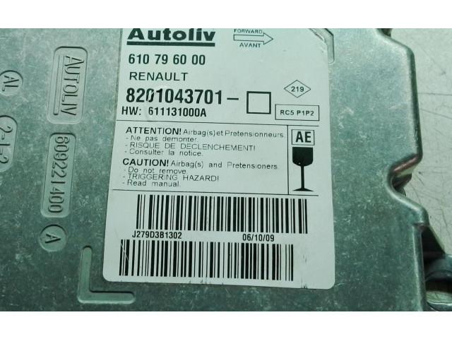 Блок подушек безопасности 8201043701   Renault Clio III