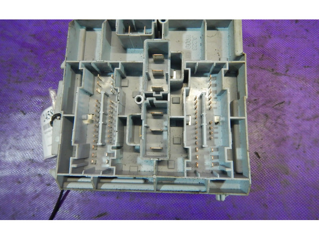 Блок предохранителей 51739423, 51739423 Fiat Idea