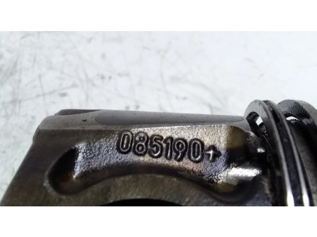 Píst 085190 Ford Galaxy pro naftový motor 2.0 10DYTQ 1342