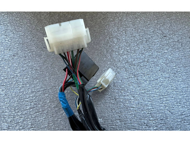 Ручка стеклоочистителей MB606947   Mitsubishi Pajero