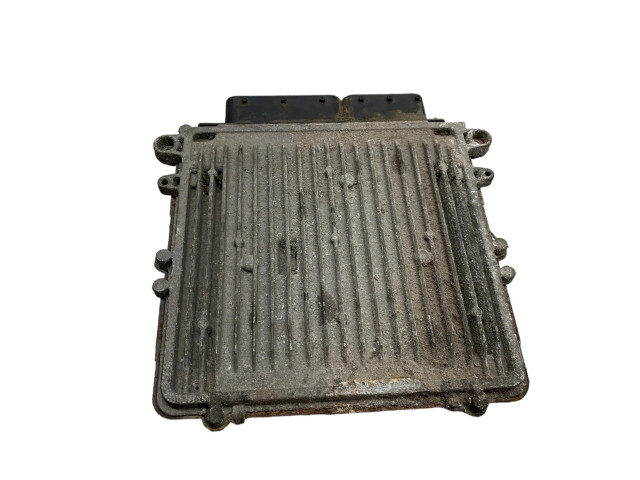 Блок управления двигателя 0281013911, P05187198AD   Jeep Grand Cherokee (WK)