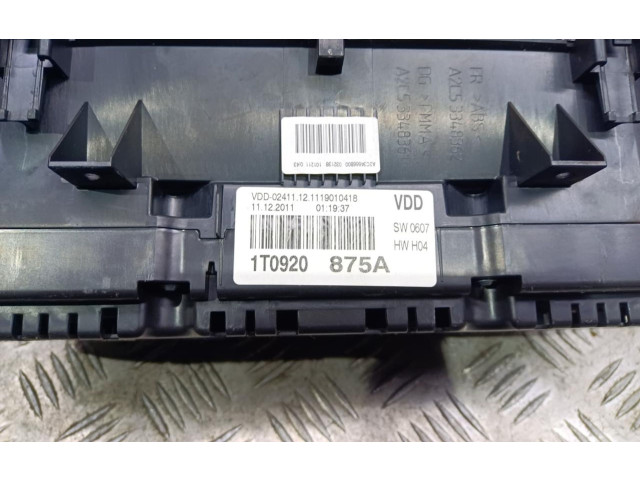 Панель приборов    Volkswagen Touran II       