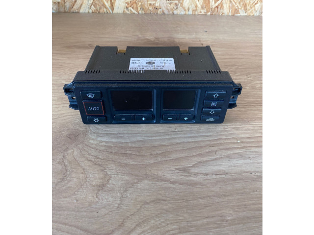 Блок управления климат-контролем D770003, 8L0820043M   Audi A3 S3 8L