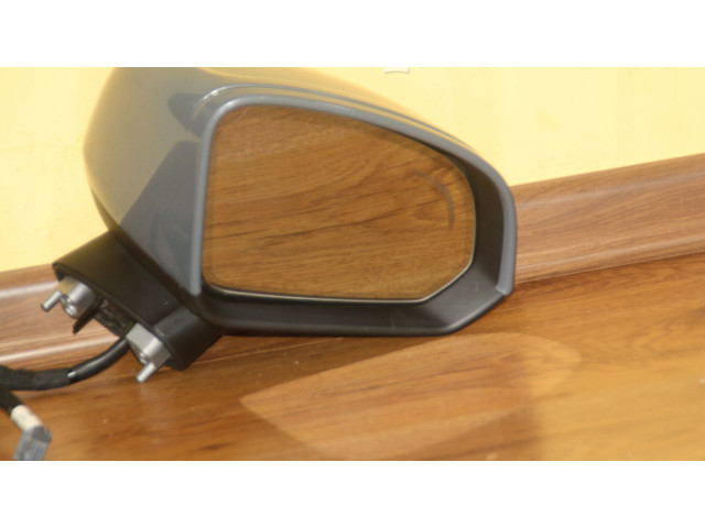 Зеркало электрическое Volvo XC40 - года