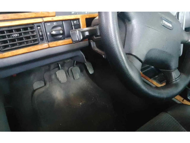 Volant Volvo 850