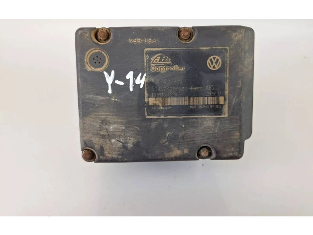 Блок АБС 1J0614117A, 1J0907379 Volkswagen Bora 1998 - 2005 года