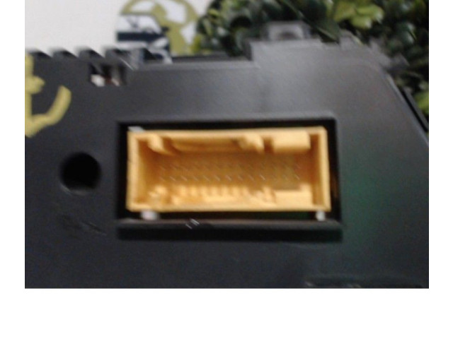 Панель приборов    Citroen C8       