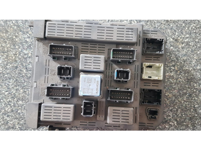 Блок предохранителей 9641958680 Peugeot 607