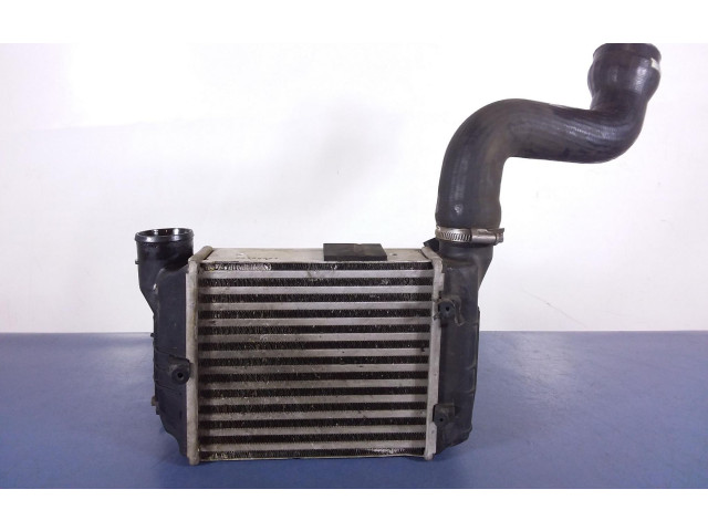 Радиатор интеркулера 8E0145805N, 8E0145805N Audi A4 S4 B7 8E 8H BFB