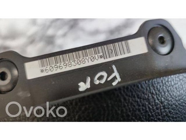 Подушка безопасности водителя 98211SC000JC   Subaru Forester SH