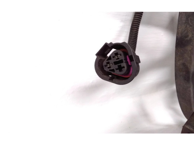 Вентилятор радиатора     1K0121207J, L2K000055D    Volkswagen Caddy 