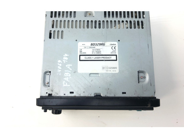 Радио/ проигрыватель CD/DVD / навигация BD329RG, E13020889   Skoda Fabia Mk1 (6Y)