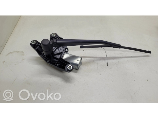 Двигатель стеклоочистителя заднего стекла