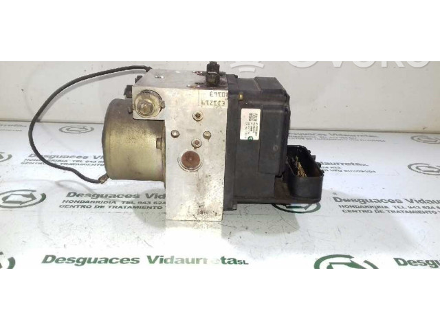 Блок АБС 476605W500 Nissan Pathfinder R50 1996 - 2005 года