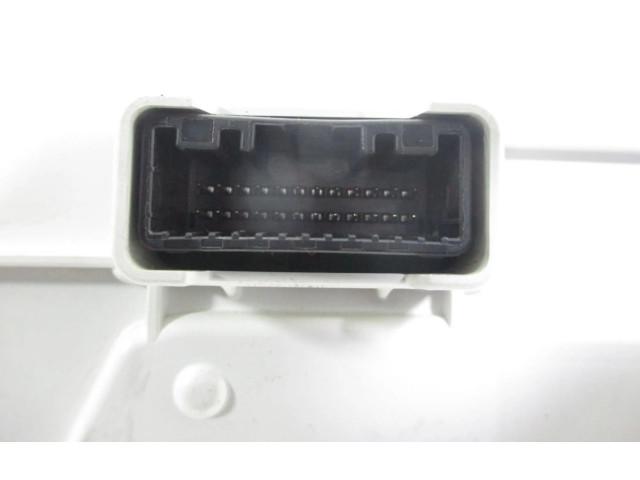 Přístrojová deska Toyota Land Cruiser (J120) 2011 8380060X80