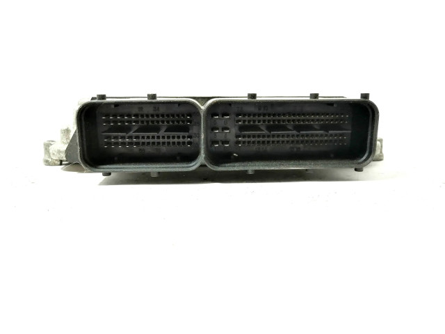 Řídící jednotka 0281019573, 391252A221 Hyundai i40 2013