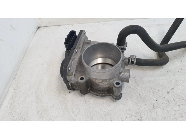 Дроссельная заслонка