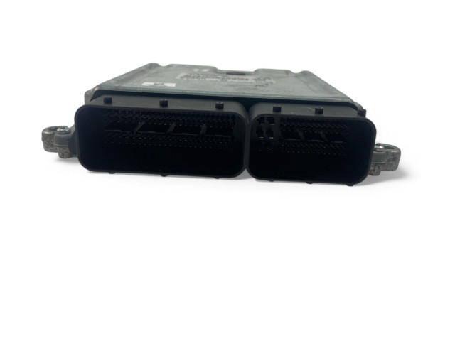 Блок управления двигателем Блок управления 31303095AC, 0281016616   Volvo V70