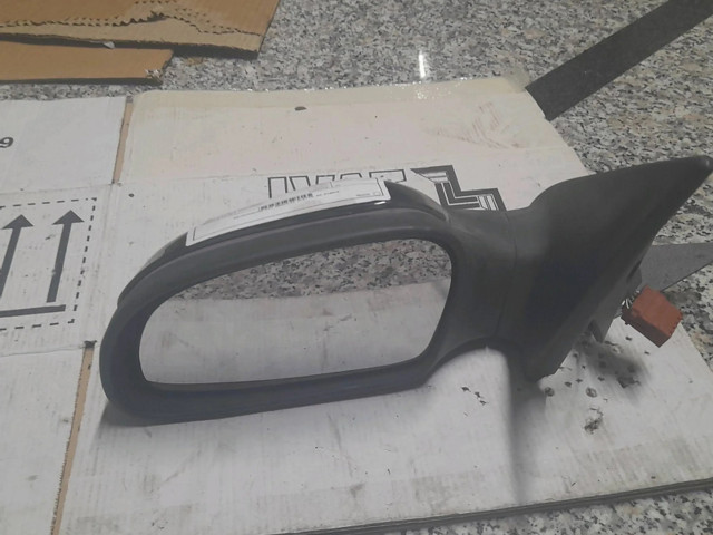 Zpětné zrcátko Citroen Saxo 1999 8148KV