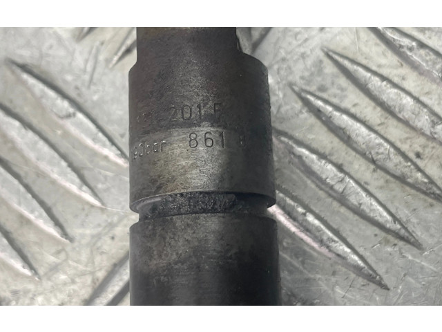 Форсунка 046130201F    Volvo V70   