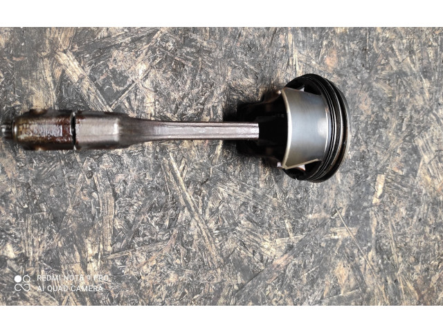  Поршень с шатуном    Mini Cooper Countryman R60  