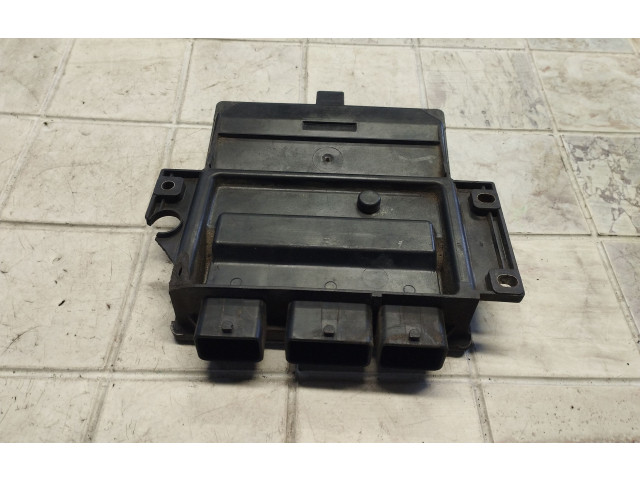 Блок управления двигателя 80944C, 0084653FVG   Renault Clio II