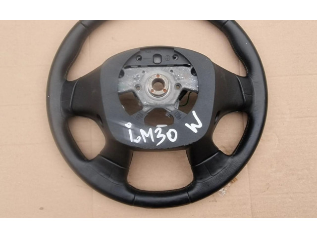 Volant Infiniti M30 2014   