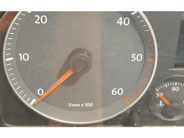 Панель приборов 1T0920863A, 1T0920863AZ02 Volkswagen Caddy