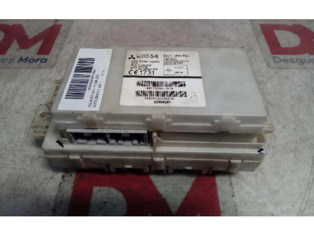 Блок предохранителей Mitsubishi L200