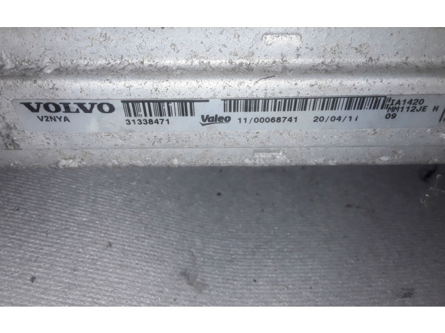 Интеркулер 31338471 Volvo S60