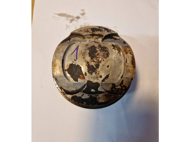 Píst 8637807 BMW 3 F30 F35 F31 pro benzínový motor 3.0 b58d30 b58d30