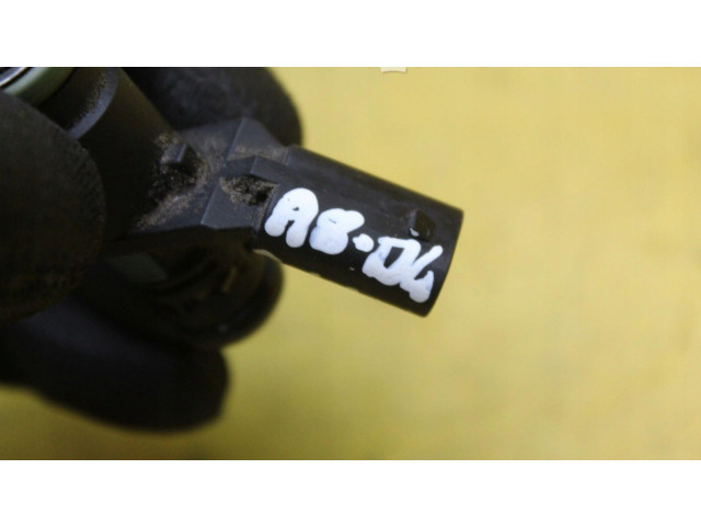 Vstřikovač 06E906031 Audi A8 S8 D4 4H