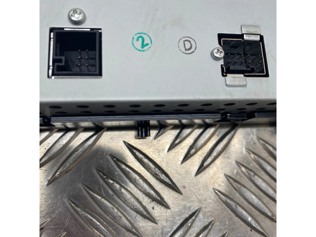 Дисплей    A2048202697, 2048202797   Mercedes-Benz GLK (X204)