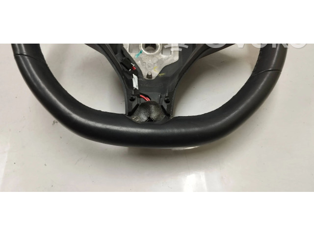 Volant Tesla Model S 2018 103677400d