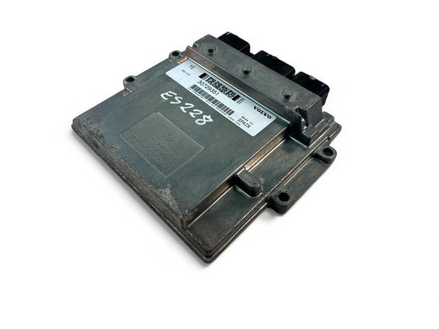 Блок управления двигателем Блок управления 30729351   Volvo V70