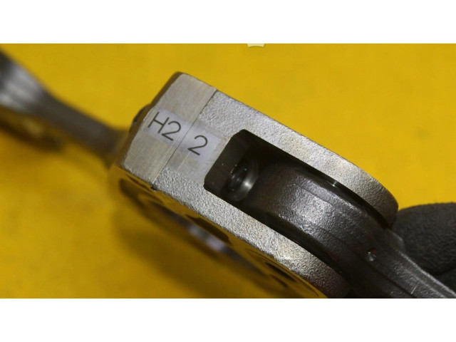  Поршень с шатуном    Nissan X-Trail T33  