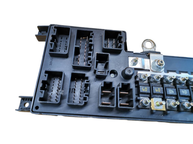 Блок предохранителей 30728008, 518828108 Volvo S80