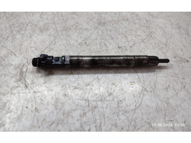 Форсунка     Peugeot 5008   