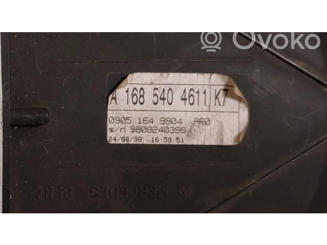 Přístrojová deska Mercedes-Benz A W168 1999 A1685404611, 9808240398
