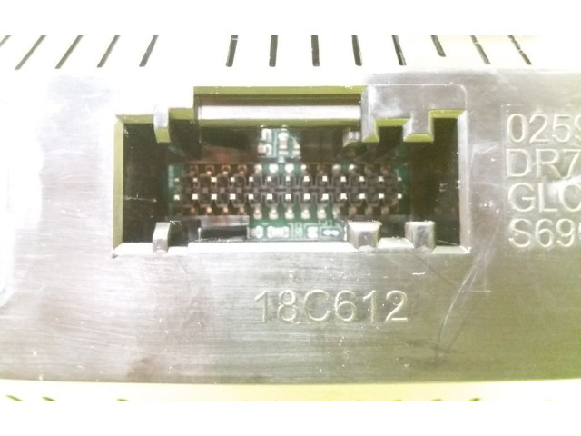 Блок управления климат-контролем F1ET18C612DJ   Ford Focus